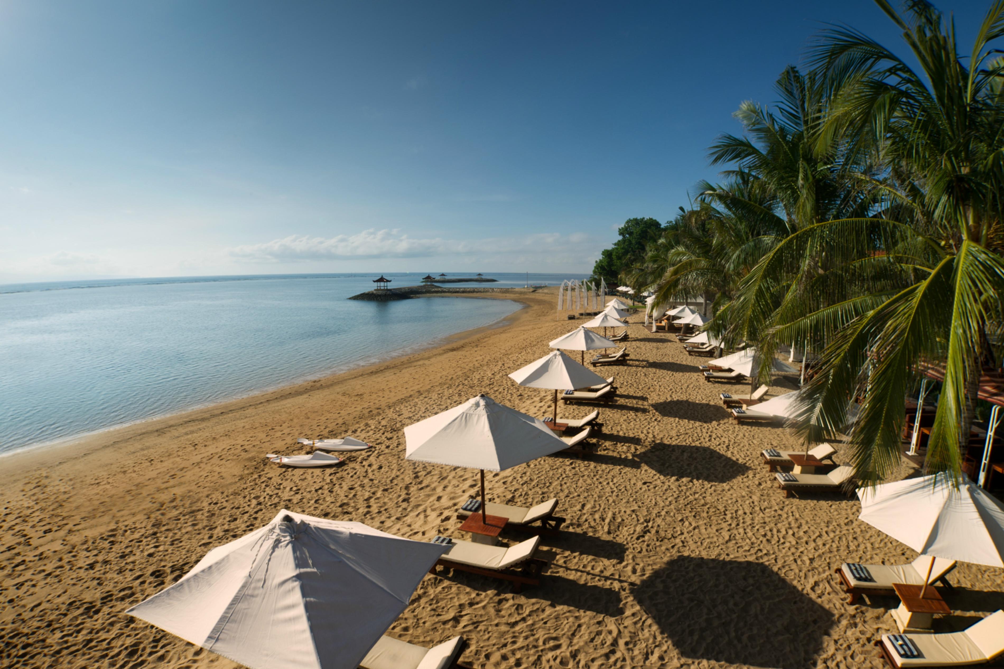 Griya Santrian A Beach Resort And Spa Sanur Exterior foto