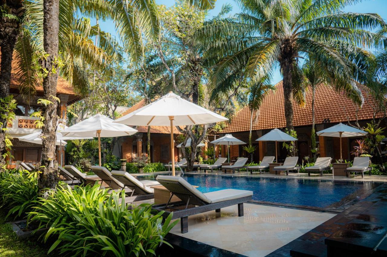 Griya Santrian A Beach Resort And Spa Sanur Exterior foto
