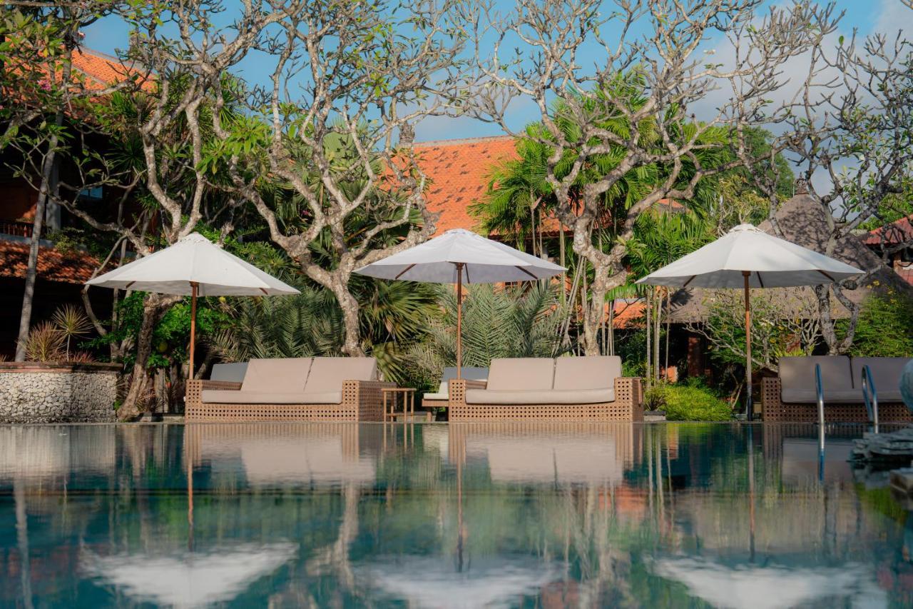Griya Santrian A Beach Resort And Spa Sanur Exterior foto