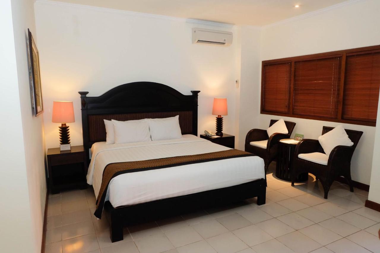 Griya Santrian A Beach Resort And Spa Sanur Exterior foto