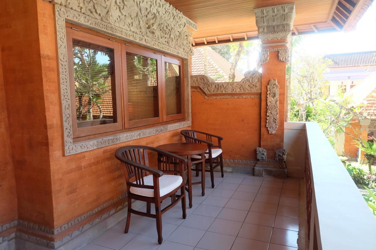 Griya Santrian A Beach Resort And Spa Sanur Exterior foto