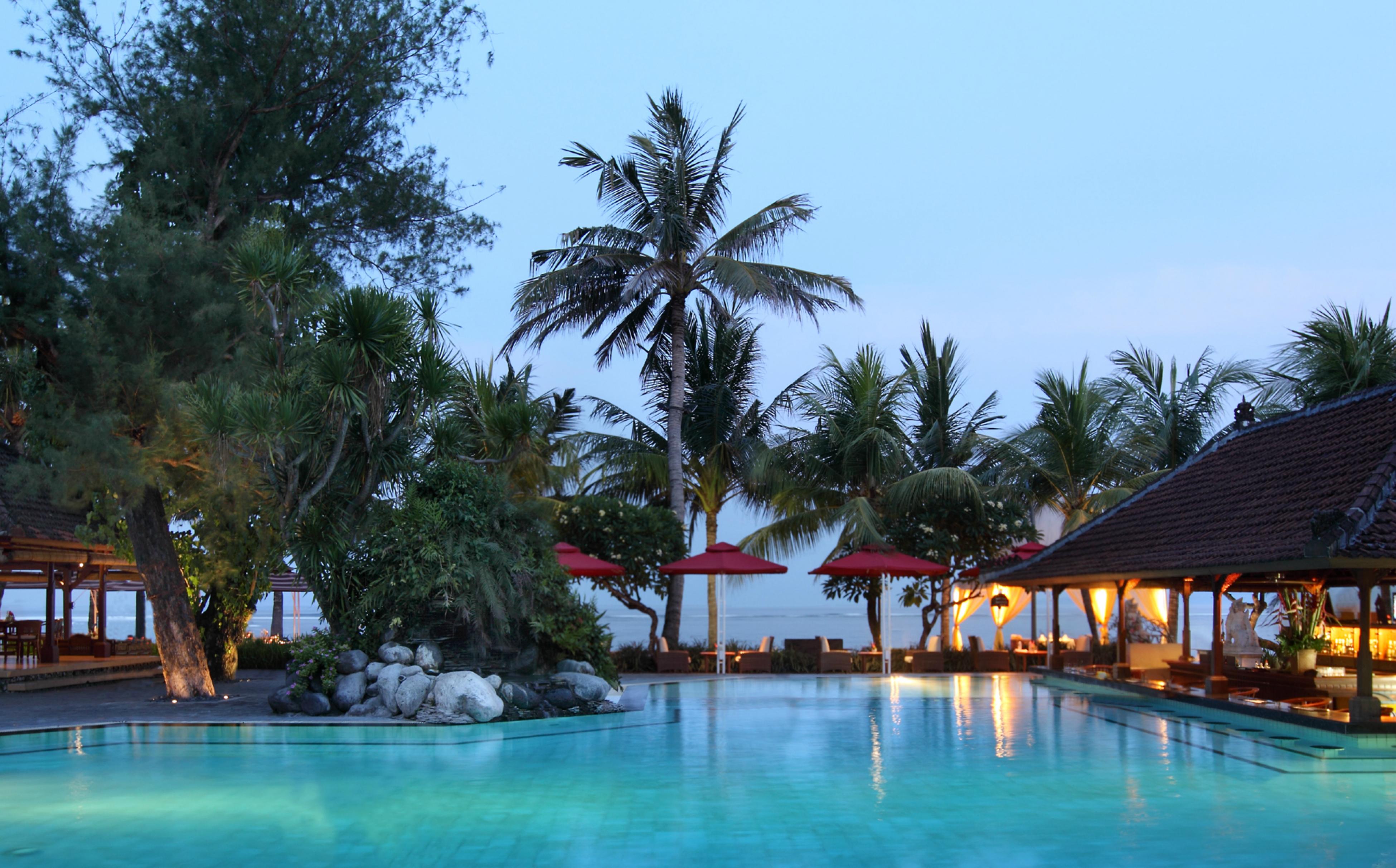 Griya Santrian A Beach Resort And Spa Sanur Exterior foto