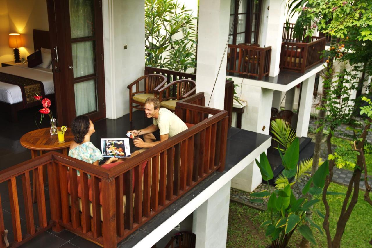 Griya Santrian A Beach Resort And Spa Sanur Exterior foto
