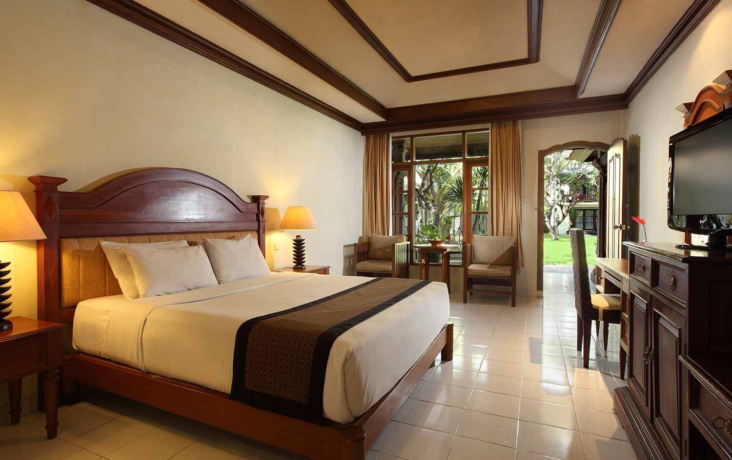 Griya Santrian A Beach Resort And Spa Sanur Exterior foto